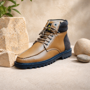 LEATHER CAT BOOT